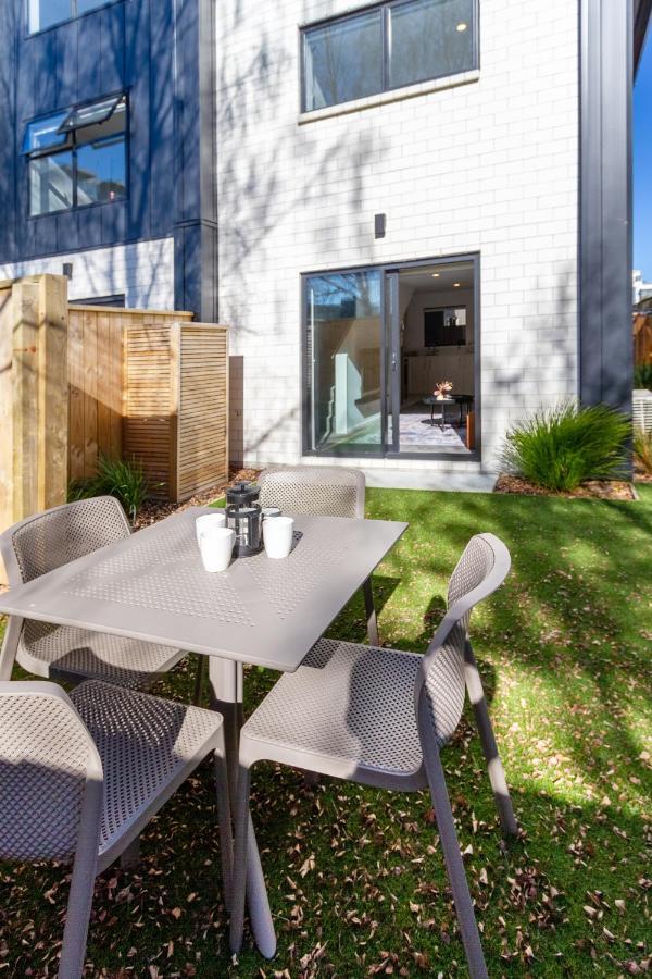 Central City Escape 1 Bed 1 Bath Near Hagley Park Christchurch Exterior photo